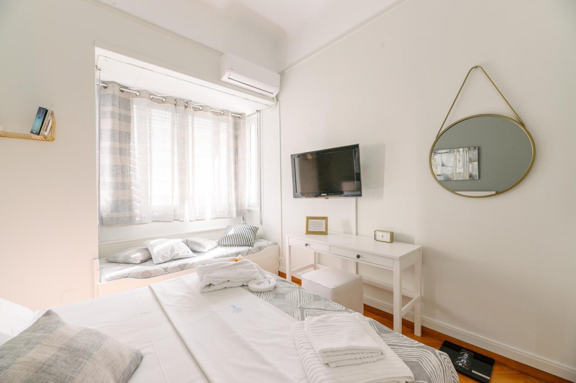 Ourania By Heloni Apartments Атина Екстериор снимка