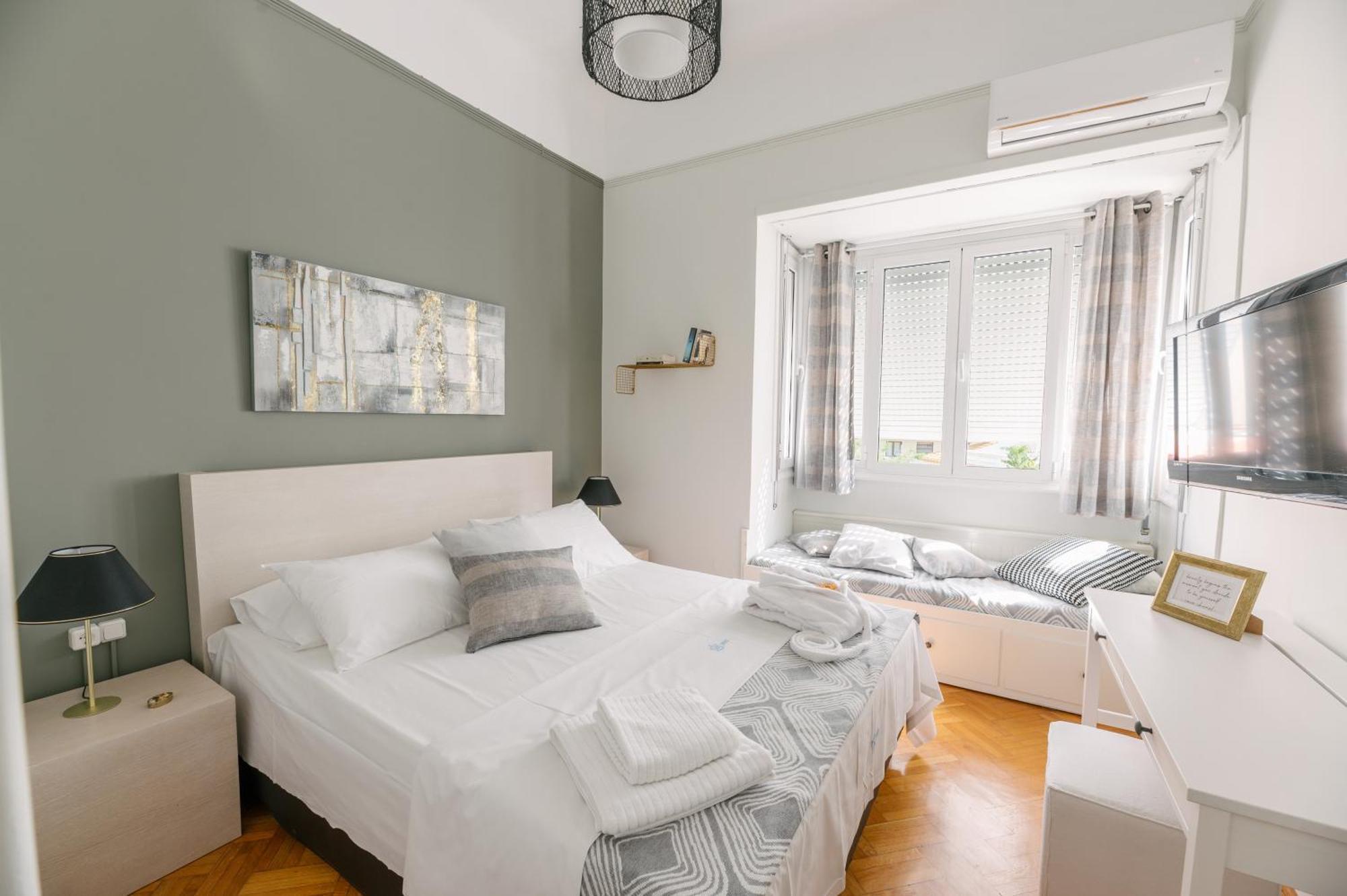 Ourania By Heloni Apartments Атина Екстериор снимка